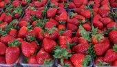 Највећа превара са јагодама: Ако видите ово на дну гајбице, бежите од те тезге