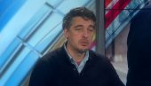 BLOKADERSKI BEDNIK NESREĆAN: Žao mu što je izvadio srBski pasoš (FOTO)