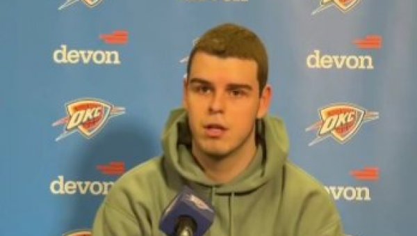 БРИНУ О МЕНИ ЈЕР САМ НАЈМЛАЂИ! Никола Топић одушевио Србију, говорио о подршци Јокића и Богдановића (ВИДЕО)