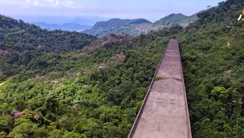 NAPUŠTENI MOST JEDE ŠUMA: Država se klela u projekat - postao simbol srušenih ambicija