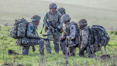 Britanska vojska na kolenima! Ne može ni diviziju da pošalje, a hoće da vlada Arktikom