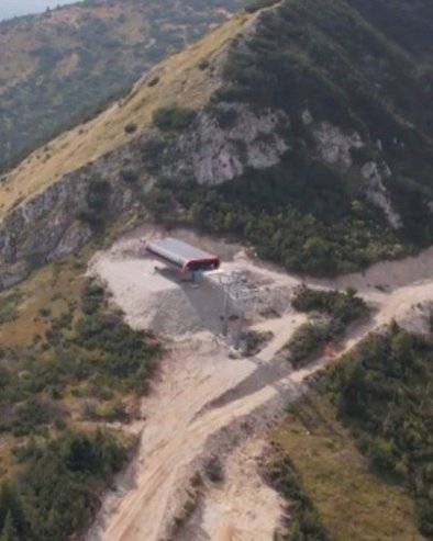 ИЗ КУЋЕ РАМУША ХАРАДИНАЈА ПУЦАНО НА СКИ ЦЕНТАР? Шокантна тврдња црногорског министра