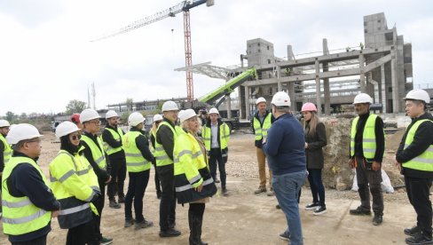 Radovi na železničkoj stanici Novi Beograd: Obnavlja se i most