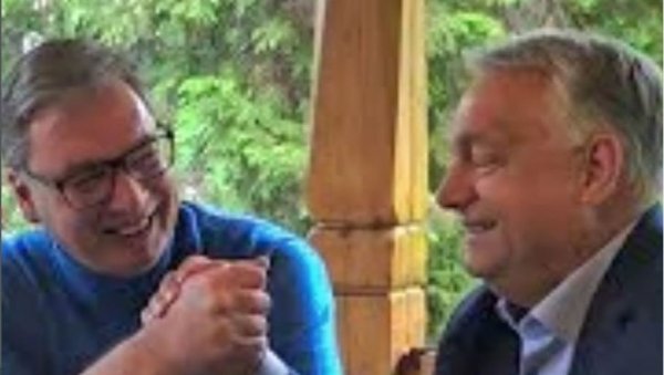 ВУЧИЋ ПРУЖИО ПОДРШКУ ОРБАНУ НА ИЗБОРИМА: Ми Срби смо другачији, јер и да изгубиш, бићемо заувек захвални