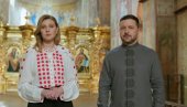 ДОК КРШИ ПРИМИРЈЕ, У НАРОДНОЈ НОШЊИ,  ЧЕСТИТА УСКРС И ПОЗИВА НА ЉУБАВ: Лицемерна порука Зеленског из храма Свете Софије (ВИДЕО)