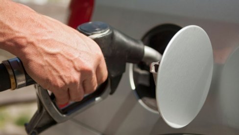 Grčka u problemu: Skok inflacije, nestašica goriva, poskupela hrana, garderoba, transport