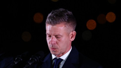 МАЂАРСКИ ПРЕДСЕДНИК НЕ ПОДЛЕЖЕ ПРЕТЊАМА: Ево шта је поручио Мађару