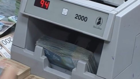 DRŽAVA DAJE 50.000 DINARA: Prijave traju još par dana, evo ko sve ima pravo na pomoć