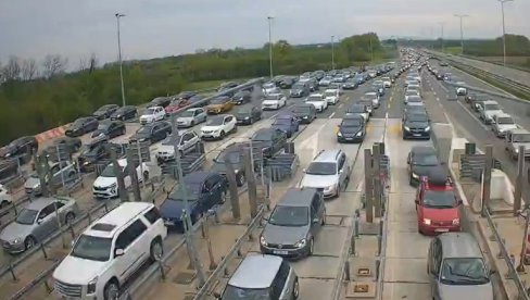 Gužve na putevima ka Zlatiboru: Turisti hrle na planinu za 1. maj