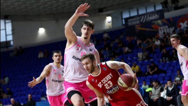 МЕГА ПАЛА НАКОН ДРАМЕ: СЦ Дерби надиграо Београђане