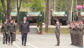 ОД 1. МАРТА ДА КРЕНЕМО У ВОЈНИ РОК Вучић: Посебно ћемо подстицати изградњу војних центара и обнову касарни у пограничним деловима