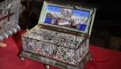 ВЕЛИКИ БЛАГОСЛОВ ЗА ВЕРНИ НАРОД Патријарх Порфирије поручио: Часни појас пресвете Богородице биће у Храму до 5. јуна
