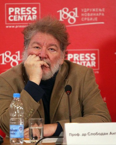 Не треба ти црква: Антонић упозорава на опасан хибридни рат против СПЦ