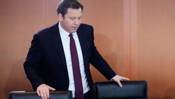 Министар Клингбајл: Немачка да рачуна да ће шок цена енергената због рата у Ирану потрајати