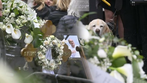 Zbogom Dule: Među ožalošćenima na posmrtnici i pas Žuta (FOTO)