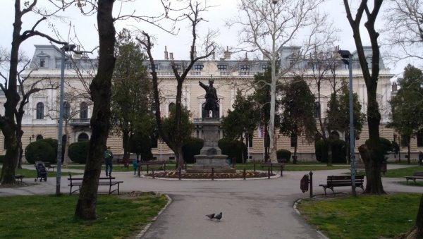 Помоћ родитељима: Град Пожаревац набавља 550 пакета за бебе