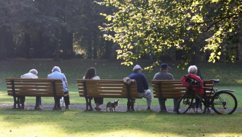 Radni vek se stalno produžava: Evo zašto ljudi sve kasnije odlaze u penziju