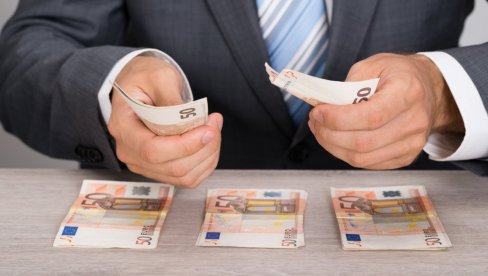 STIŽE NOVAC JEDNOJ GRUPI GRAĐANA: Evo kada i od čega zavisi iznos koji će dobiti
