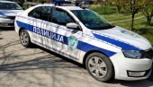 Izazvao saobraćajku, pa pretukao policajca: Drama u Rakovici