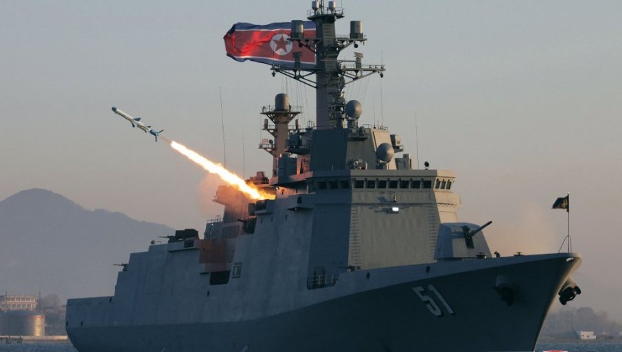 Кимова морнарица демонстрирала страховиту моћ: Разарач диже косу на глави Пентагону, мења однос снага у Пацифику (ВИДЕО)