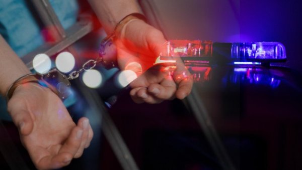 Хапшење у елитном београдском насељу: Специјалци упали у тржни центар