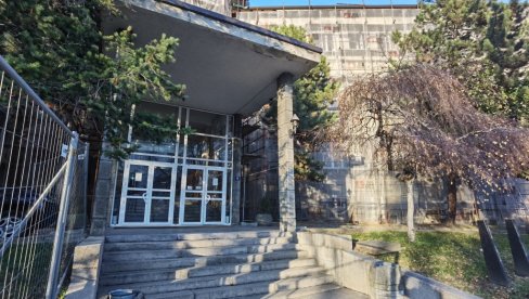 Za nevericu! Blokaderi se sastali sa dekanom Medicinskog fakulteta, pa mu ukrali novčanik