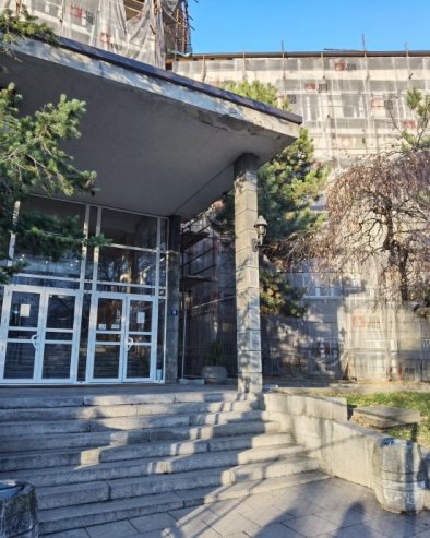 ТО ЈЕ ЛЕПША И БОЉА СРБИЈА Блокадери опет направили списак неподобних, овај пут се устремили на Медицински факултет
