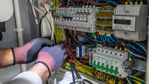 ДАНАС БЕЗ СТРУЈЕ ДЕВЕТ БЕОГРАДСКИХ ОПШТИНА: Ево које улице ће остати без напајања
