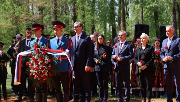 Слободарски народи морају да се боре за истину Вучић у Доњој Градини: Ревизија историје не само у Хрватској, већ и у добром делу света