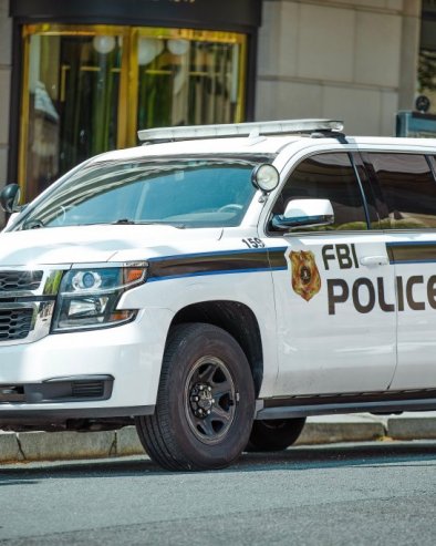 Иранка ухапшена у САД због сумње да је трговала оружјем у име иранске владе