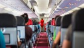 Ново правило за лет авионом: Обавезне чарапе и забрана парфема