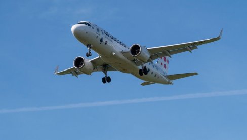 DVA PILOTA SU PRIJAVILA POLICIJI SMETNJE TOKOM LETA: Aerodrom u Minhenu bio privremeno zatvoren zbog moguće pojave drona