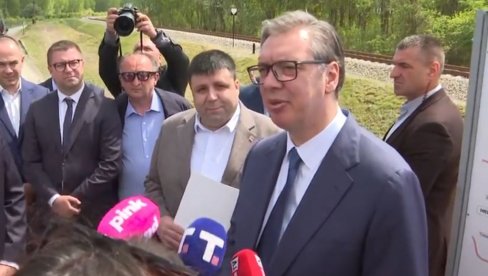 Blizu smo da izdamo 96.000 rešenja o legalizaciji Vučić: Molim ljude da uplate tih 100 evra u proseku