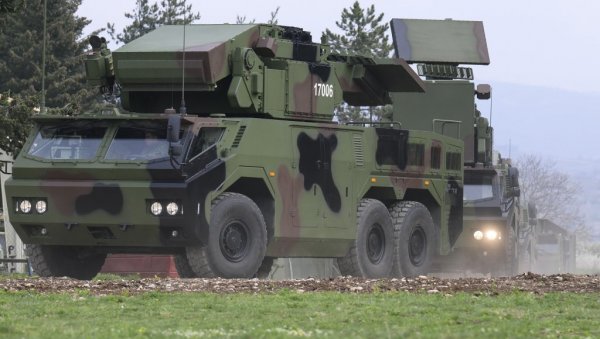 Погледајте – Они штите небо Србије: Обука ракеташа на ПВО систему HQ-17АЕ (ВИДЕО/ФОТО)