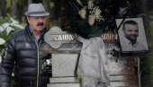 Haris DŽinović prvi put u javnosti nakon Melinine svadbe: Došao na sahranu kolege s kojim je sarađivao 12 godina