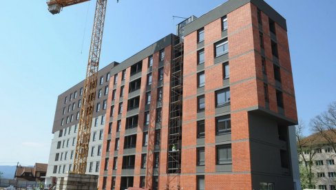 При крају друга зграда: Обнова девастираног радничког насеља у Краљеву