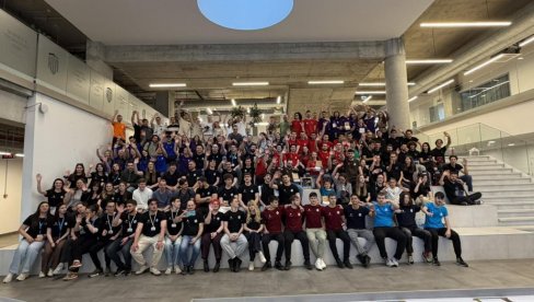 Национално такмичење у роботици: Победници путују у Француску