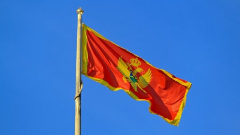NOVI UDAR NA SPC U CRNOJ GORI: Milo traži „obnovu” lažne crkve, Beograd pita zašto Podgorica ćuti