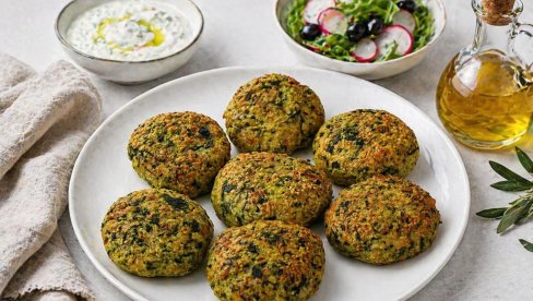 ПИЛЕЋЕ ПЉЕСКАВИЦЕ СА СПАНАЋЕМ: Здрав и укусан избор