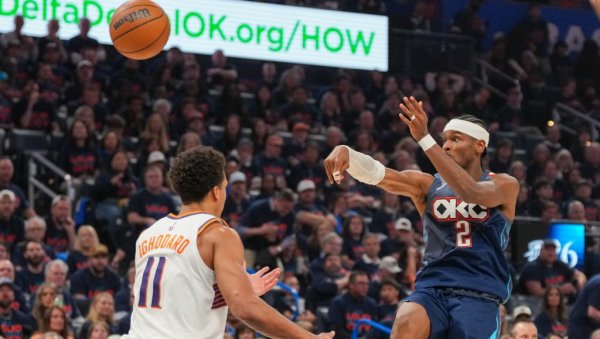 Пази, Оклахома гази! Шеј разнео Финикс