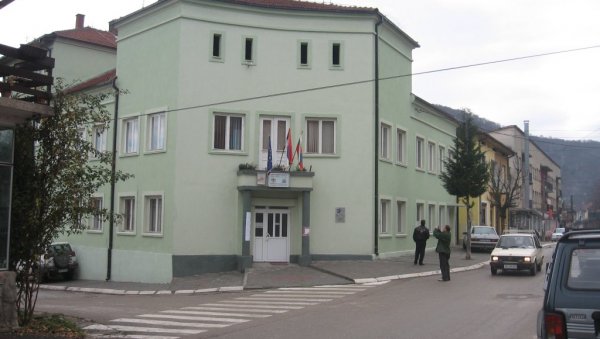 ГУРМАНСКО ТАКМИЧЕЊЕ: Ханчани направили најбољу рибљу чорбу у Босилеграду