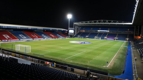 Ostrvo zavijeno u crno! Preminula legenda engleskog fudbala