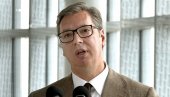 TAČNO U 11 ČASOVA: Predsednik Srbije Aleksandar Vučić obraća se javnosti Crne Gore