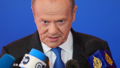 ОТРЕЗНИТЕ СЕ! Доналд Туск оплео по Украјини: Отишли сте предалеко!