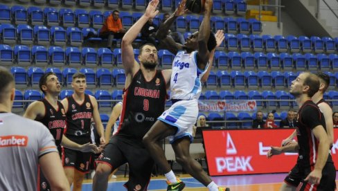 “БЕЛИ“ НИШАНЕ ТРИЈУМФ: Кошаркаши краљевачке Слоге дочекују Борац из Земуна