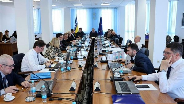 У ВАРЕШУ МАСОВНО ТРОВАЊЕ ОЛОВОМ: Институције Федерације БиХ упорно одбијају да одговоре на бројне захтеве грађана