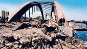 Izdržao čak 15 projektila: Pre 27 godina u NATO agresiji na Jugoslaviju srušen Žeželjev most u Novom Sadu