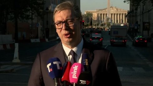 VUČIĆ IZ FRANCUSKE: Teško je prognozirati u svetu u kojem pravila nema bilo šta