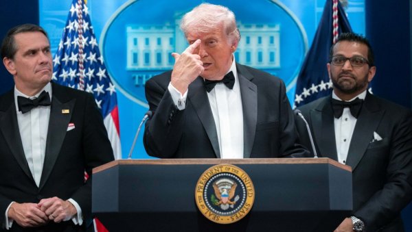 Трамп о атентату: Нападач пун мржње са антихришћанским ставовима, организоваћемо поново догађај