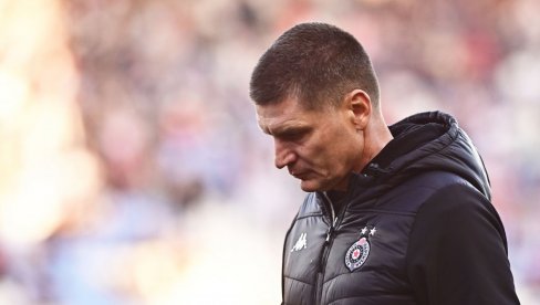 Прве речи Благојевића после пораза од Звезде: Тренер Партизана о убедљивом неуспеху и грљењу са Станковићем!